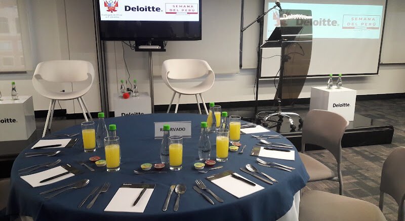 cotizar planes con todo incluido para realizar reuniones empresariales en Granada Cundinamarca